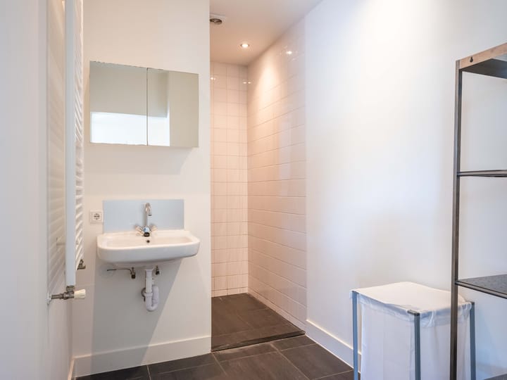 Foto 12 van Van Hasseltweg 10