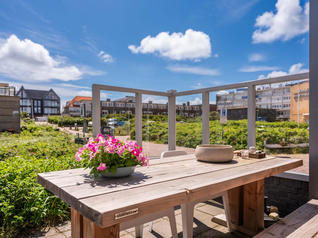 Foto 1 van Van Hasseltweg 10