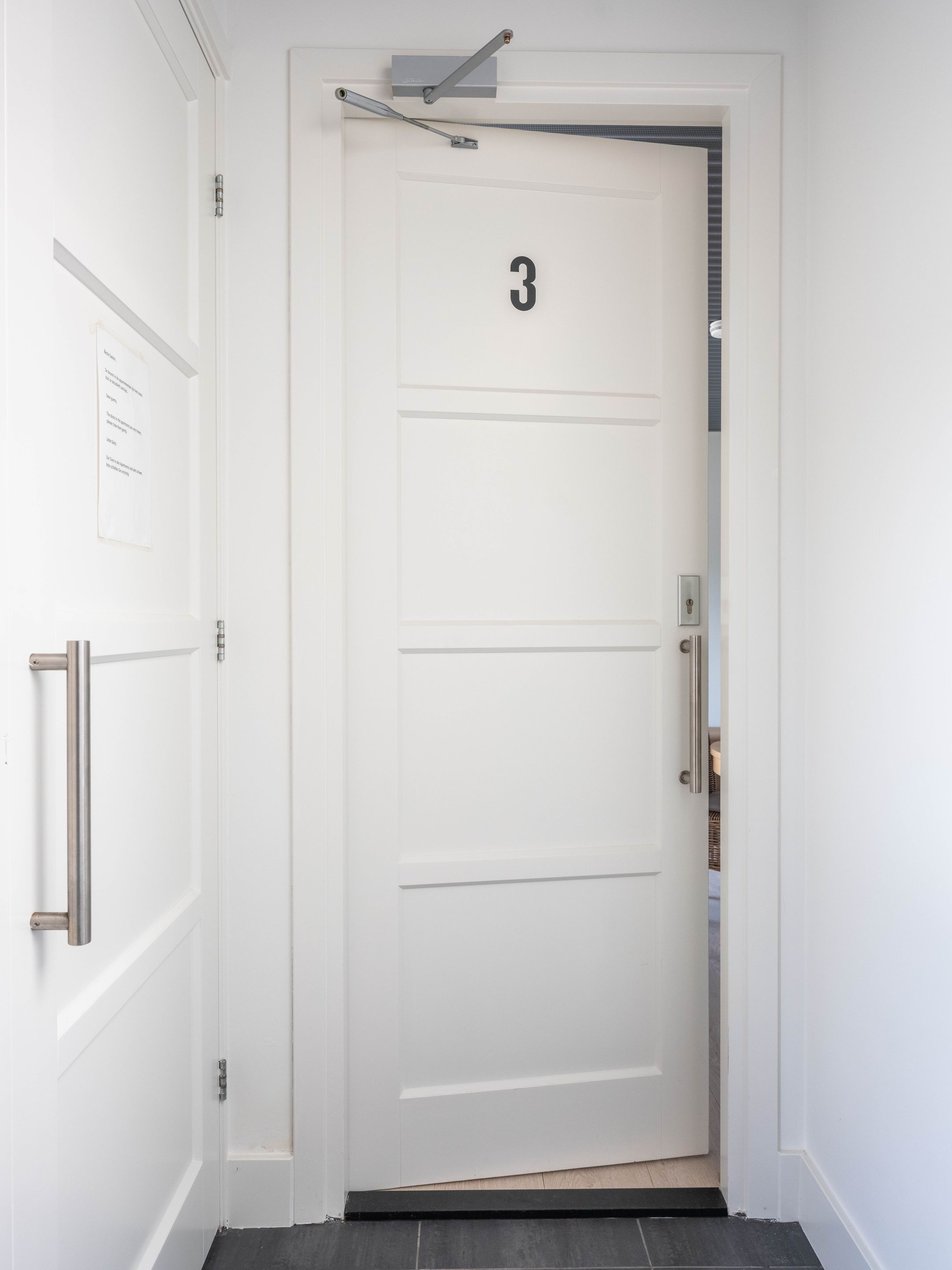 Foto 15 van Van Hasseltweg 10