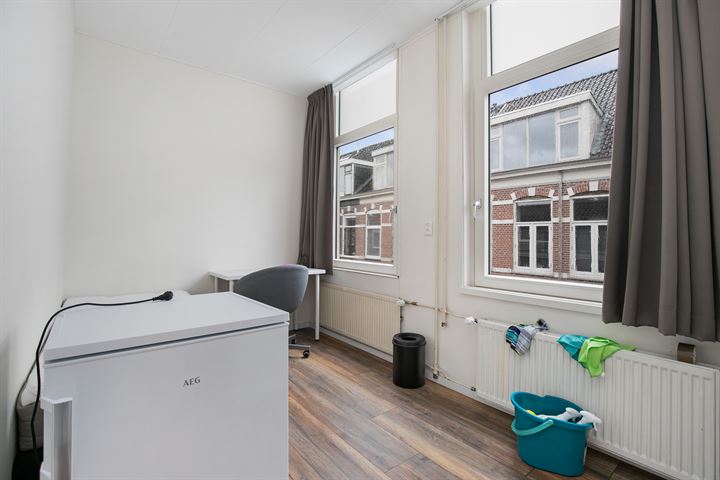 Bekijk foto 9 van Bakkerstraat 2