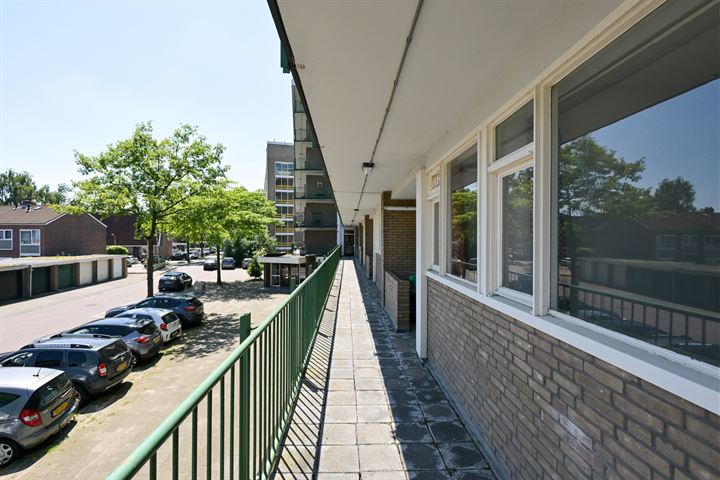 Bekijk foto 28 van Morgenstarstraat 45