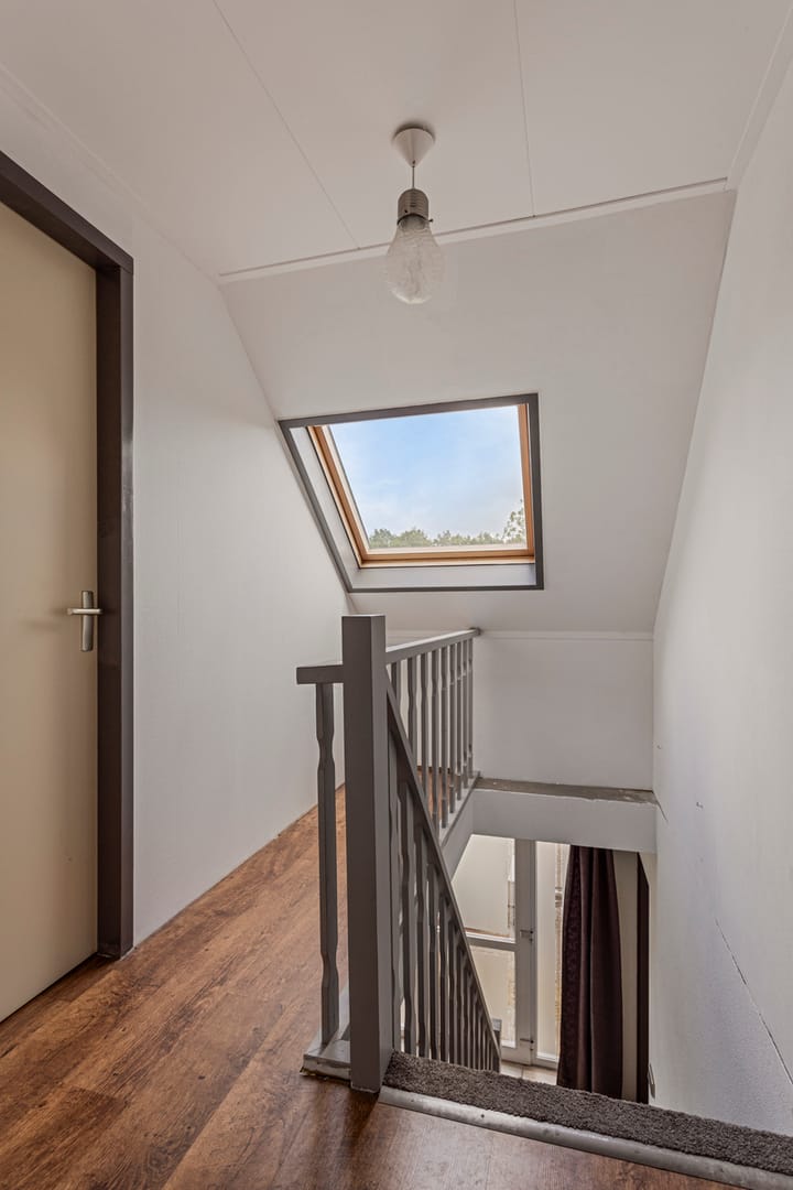 Photo 16 of Zudden 4-A