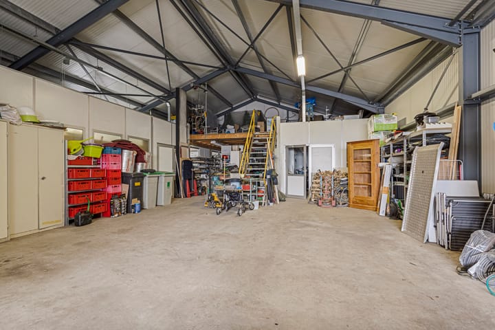 Photo 19 of Zudden 4-A