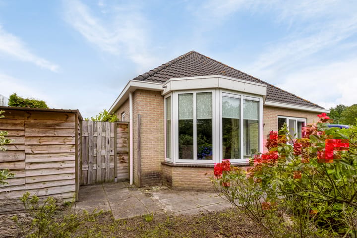 Photo 29 of Zudden 4-A