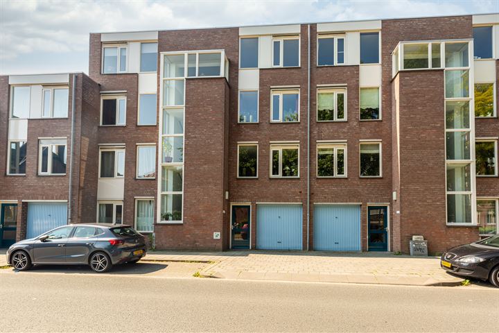 Bekijk foto 16 van Bram van den Berghstraat 115