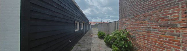 Bekijk 360° foto van Achtertuin van Molenweg 10