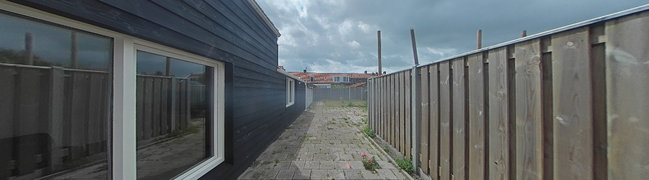 Bekijk 360° foto van Achtertuin van Molenweg 10