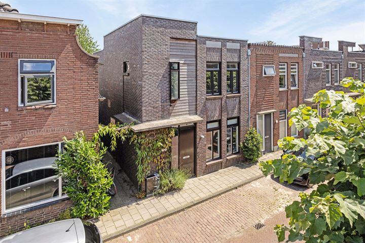 Bekijk foto 7 van Pyrmontstraat 15