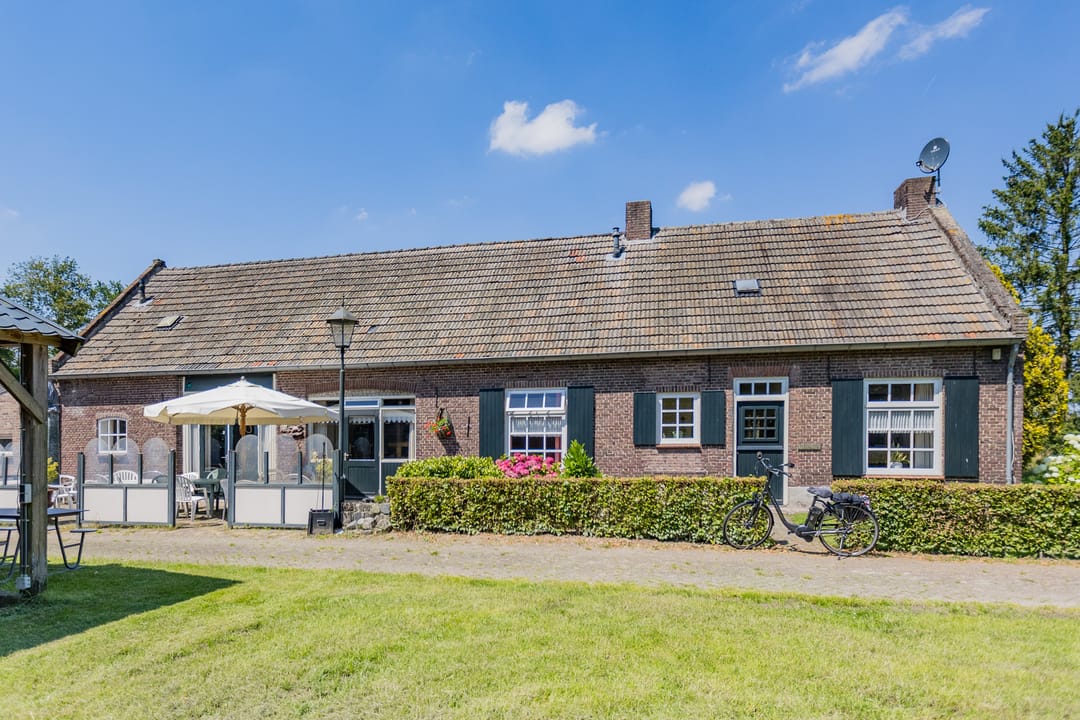 Foto 23 van Vresselseweg 6