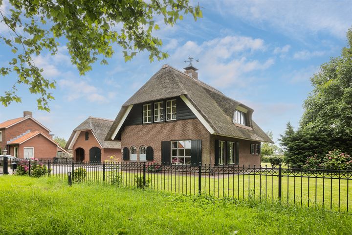 Bekijk foto 1 van Hoeve 5