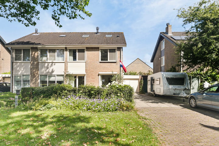 View photo 36 of Langeweg 41