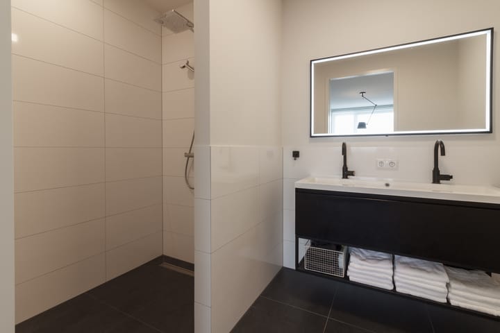 Photo 35 of Clarastraat 1-K