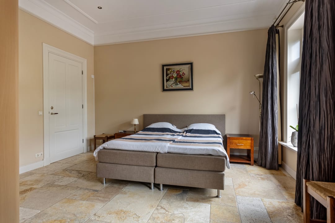 Foto 16 van Parallelweg 21