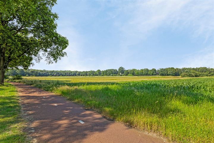 Bekijk foto 38 van Lindenlaan 110