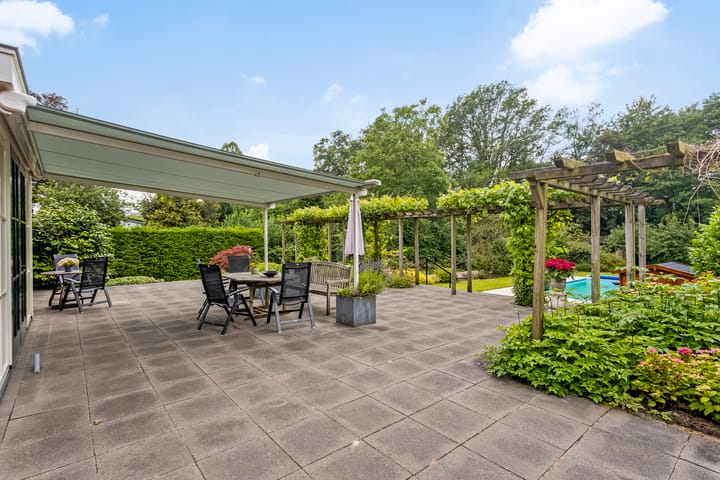 Foto 38 van Parallelweg 21