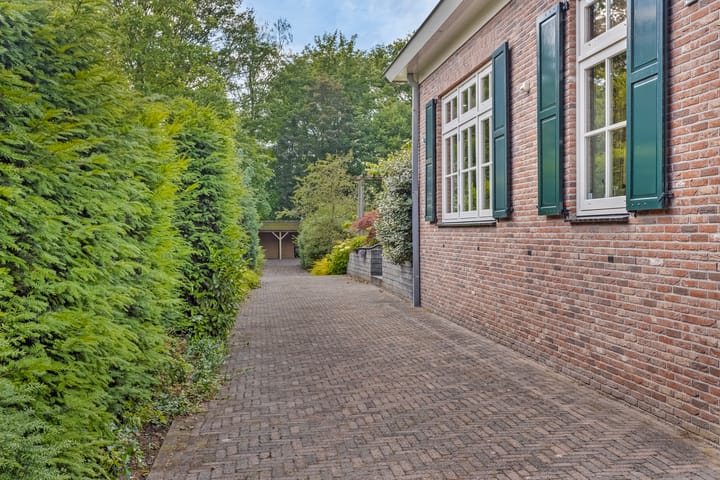 Foto 46 van Parallelweg 21