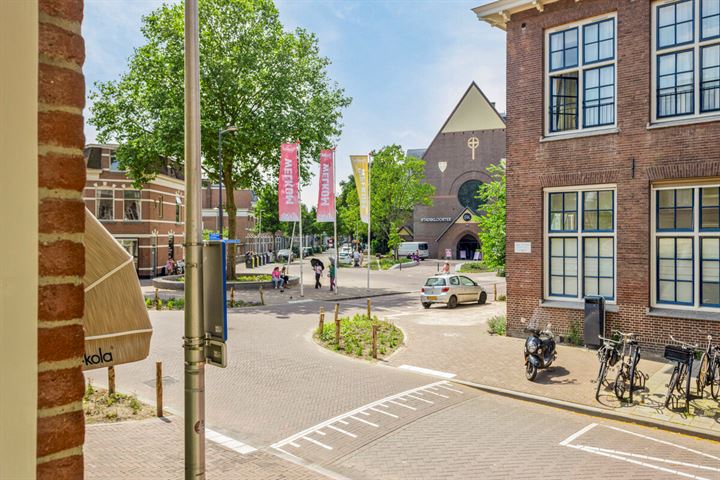 Bekijk foto 3 van Jan Pieterszoon Coenstraat 71