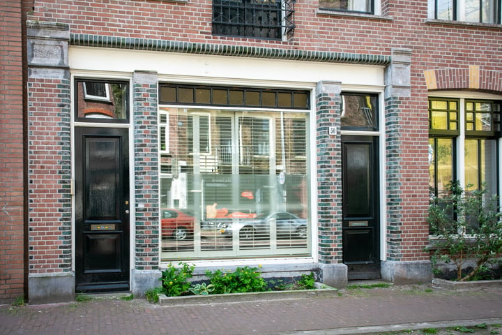 Bekijk foto 1 van Nicolaas Beetsstraat 50-H