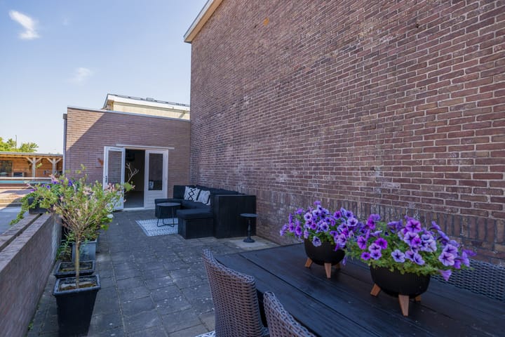 Photo 34 of Haarlemmerstraat 11