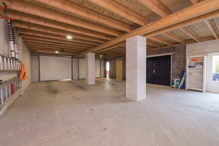 Photo 58 of Haarlemmerstraat 11