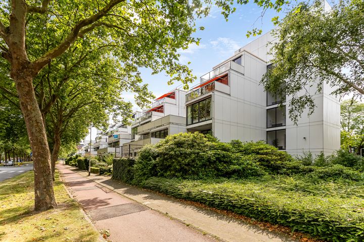 Bekijk foto 15 van Doenradestraat 44-F33