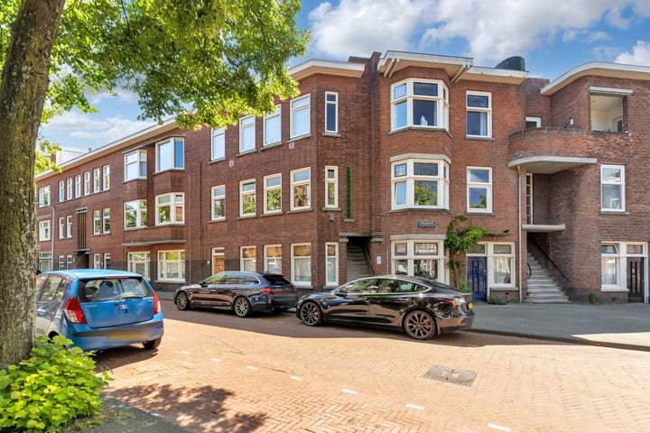 Bekijk foto 1 van Van der Capellenstraat 25