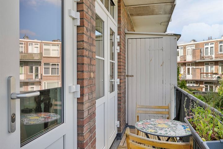 View photo 4 of De Vriesstraat 22