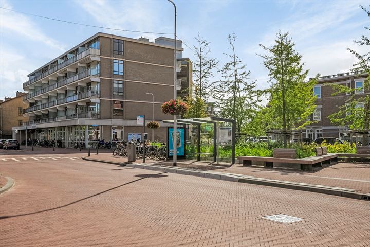 Bekijk foto 23 van De Vriesstraat 22