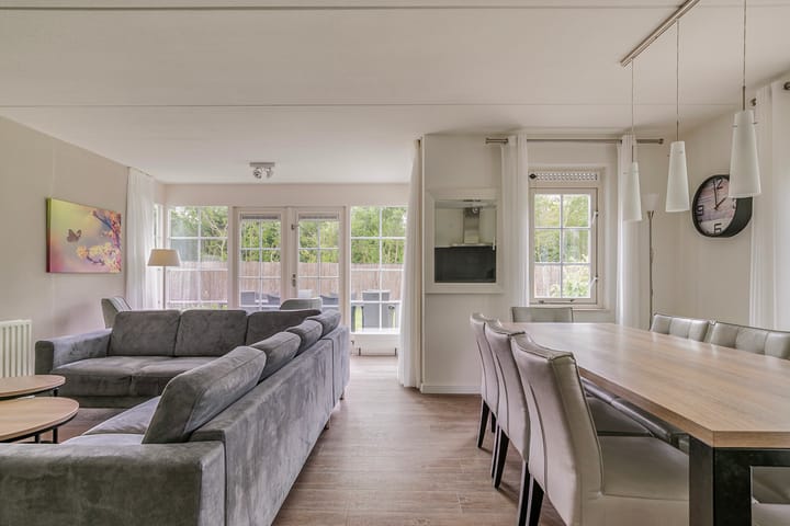 Photo 7 of Strandlaan 32