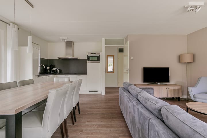 Photo 17 of Strandlaan 32