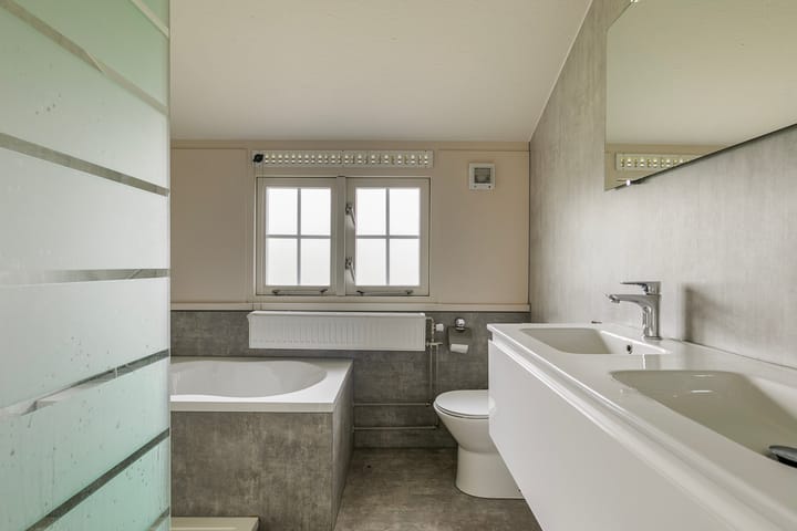 Photo 30 of Strandlaan 32