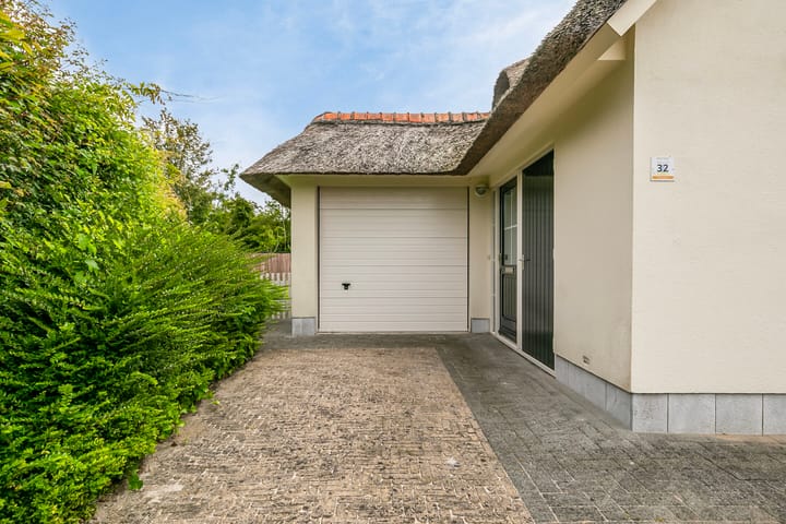 Photo 35 of Strandlaan 32