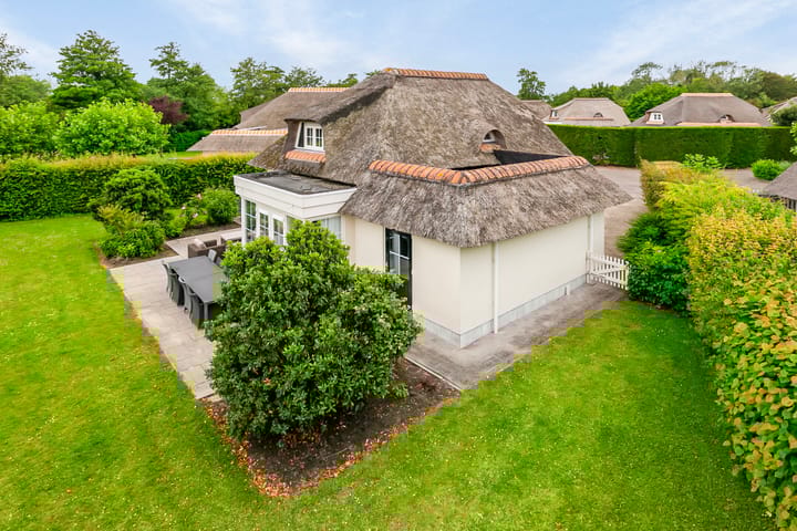 Photo 43 of Strandlaan 32