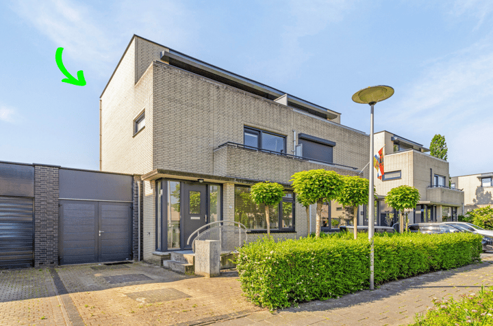 undefined main image