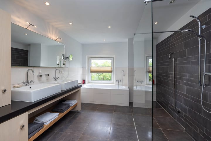 Photo 10 of Almeloseweg 40