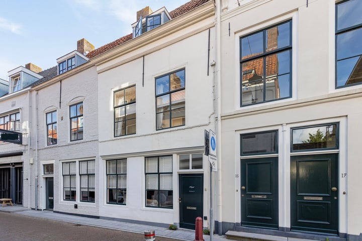 View photo 25 of Herenstraat 13