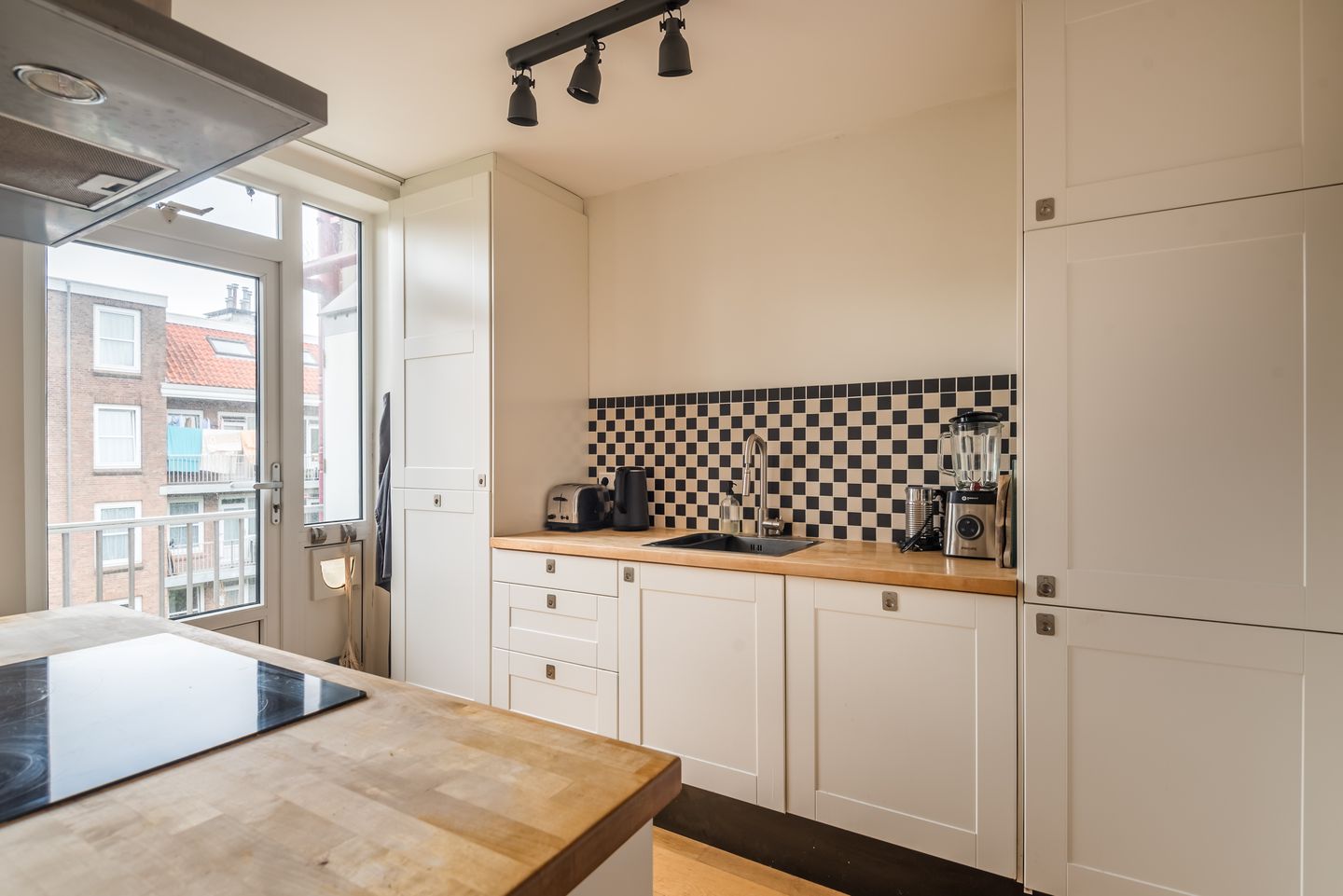 Photo 10 of Vincent van Goghstraat 157