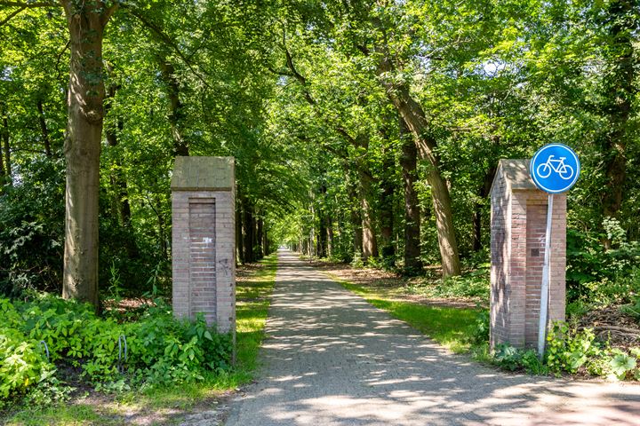 Bekijk foto 71 van Arnhemsebovenweg 147