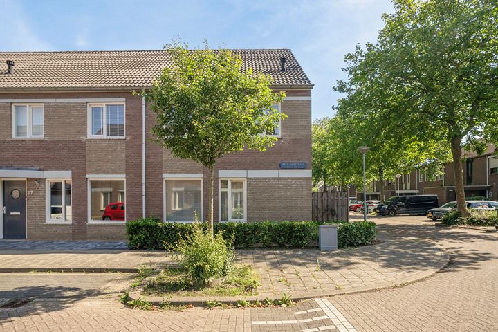 Bekijk foto 1 van Harry Meijerstraat 2