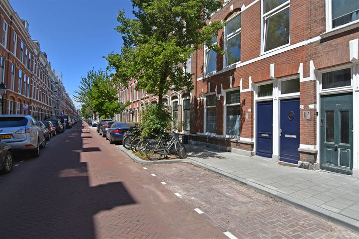 View photo 2 of Obrechtstraat 215