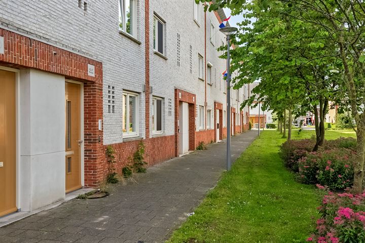 Bekijk foto 30 van Yersekestraat 32