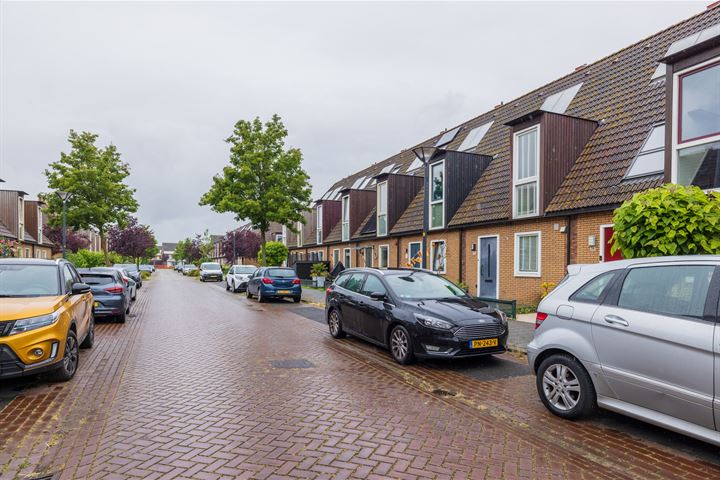 Bekijk foto 45 van Obelisk 34