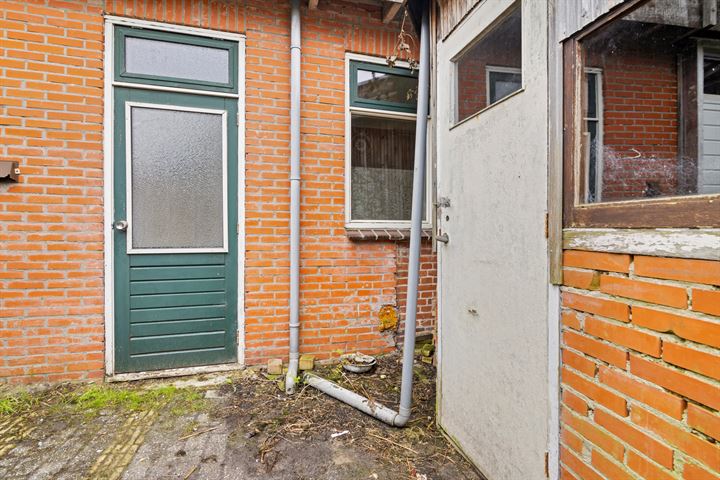 Bekijk foto 35 van Huizumerstraat 6