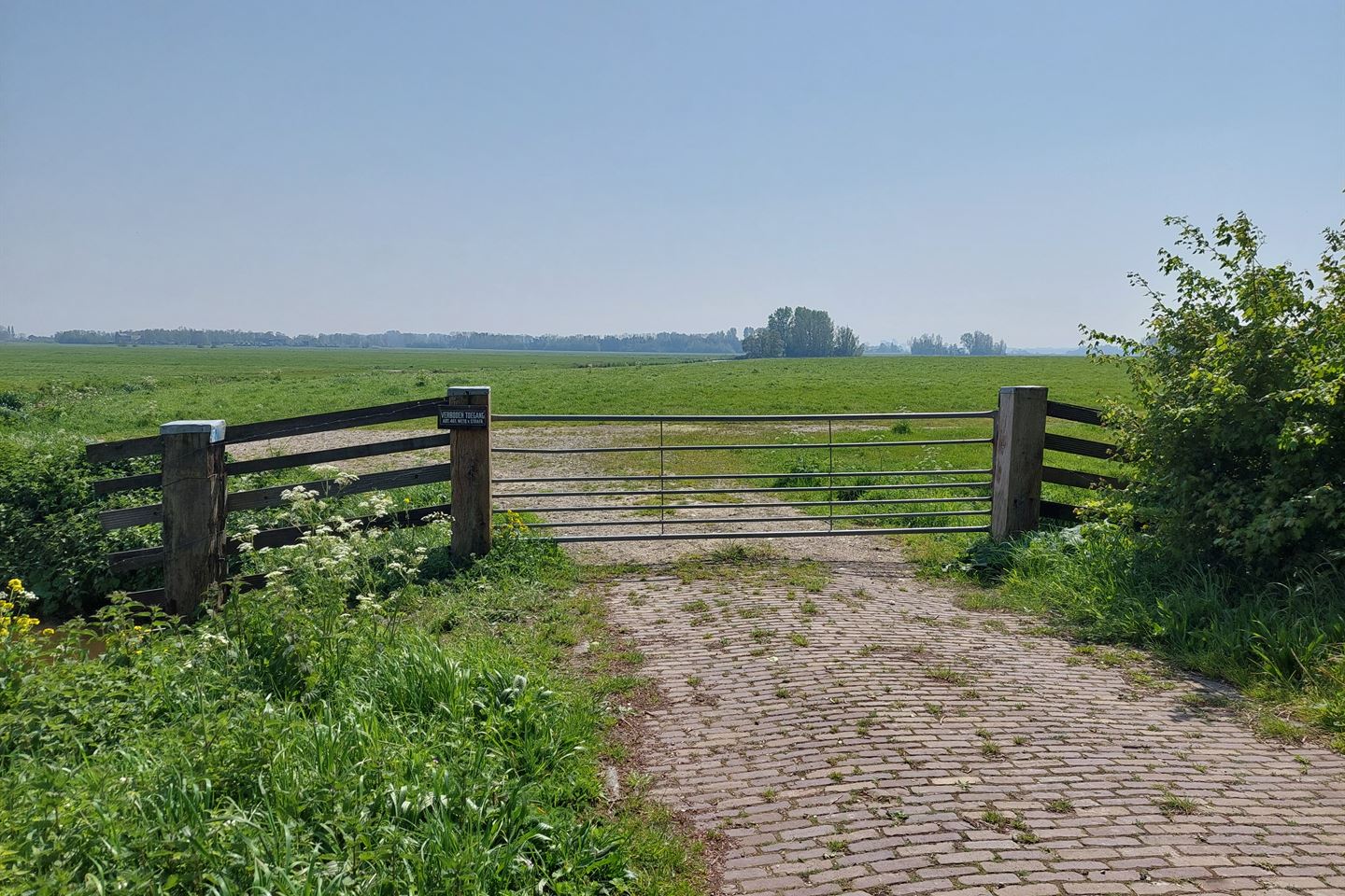 Bekijk foto 1 van Cultuurgrond aan Dr. Kortmannstraat