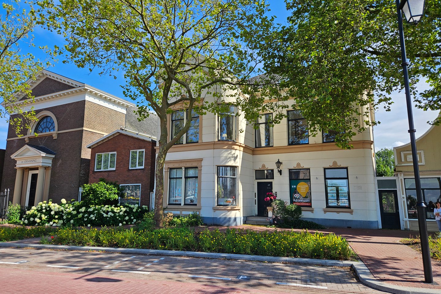 Bekijk foto 1 van Zaanweg 59