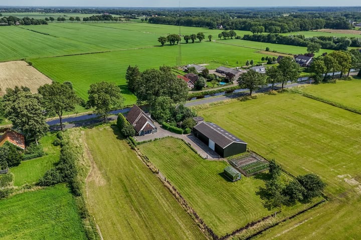 Foto 2 van Middenraai 55