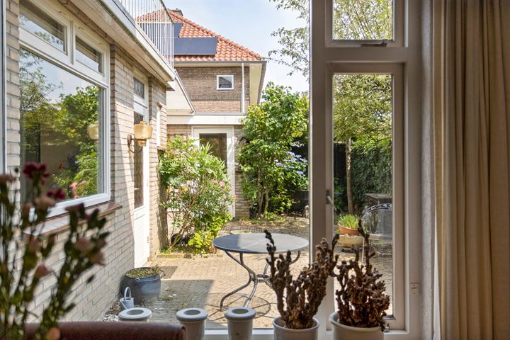 Bekijk foto 19 van Aleidastraat 22