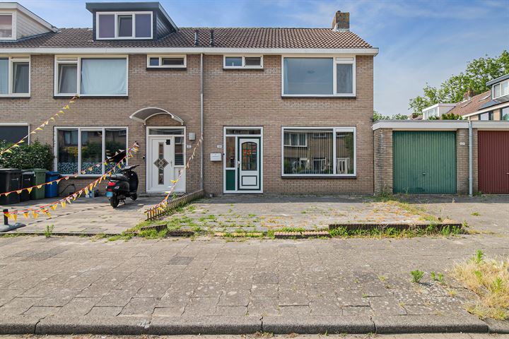 Bekijk foto 34 van Roggebotstraat 119