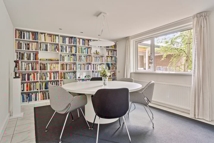 Foto 30 van N.C.B.-laan 45