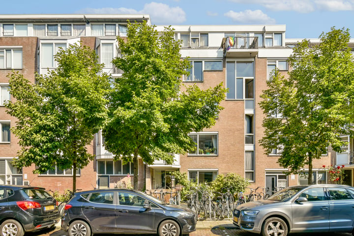 Bekijk foto 32 van Wagenaarstraat 321